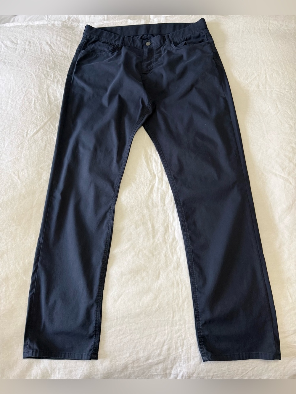 Faherty | Men’s 35 x 32” | Navy Blue Golf Pants Reserve Movement Organic Stretch